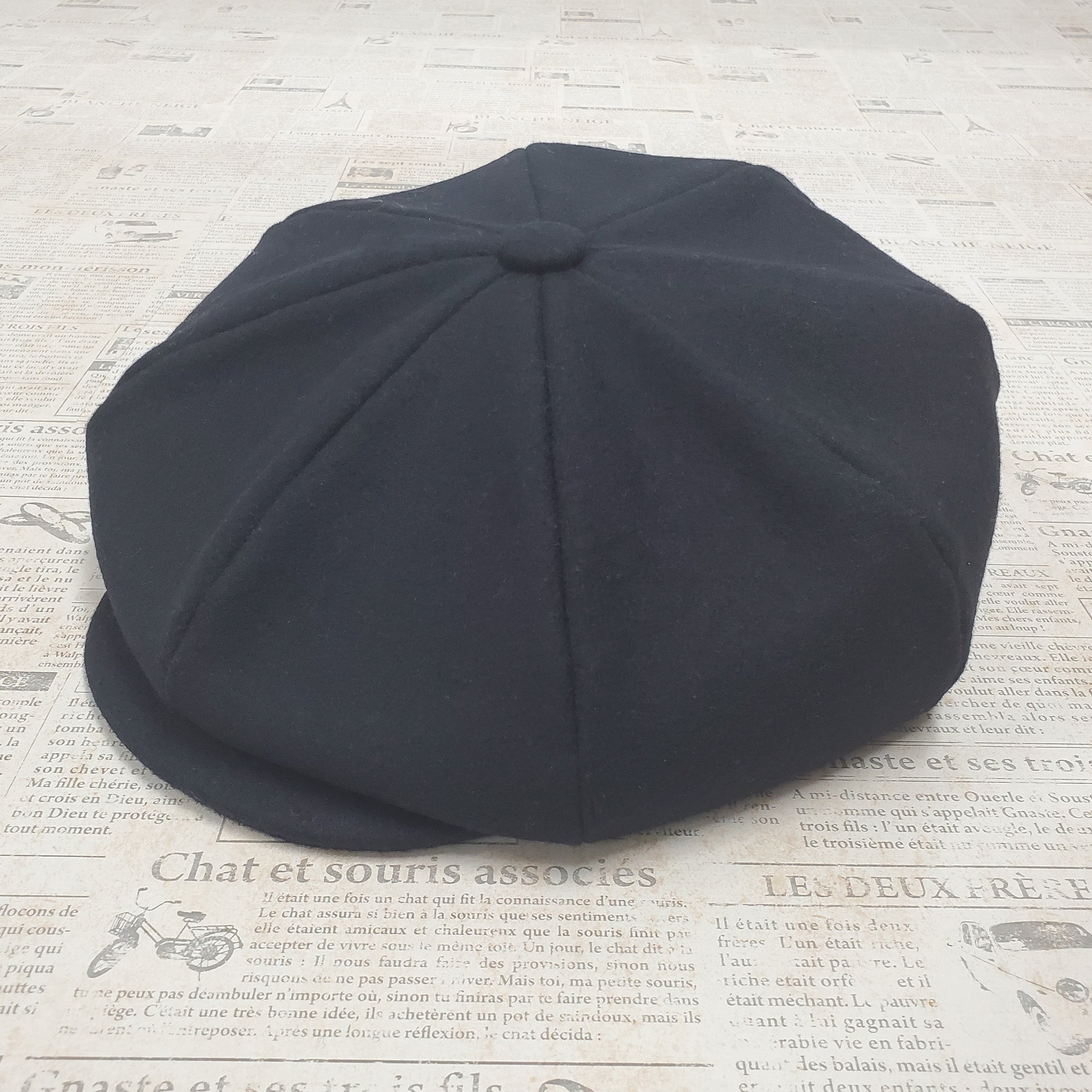 Wool Apple Newsboy Cap- Black