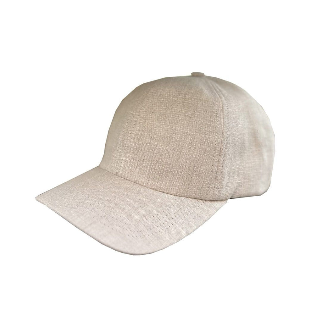 A white hat is on the ground