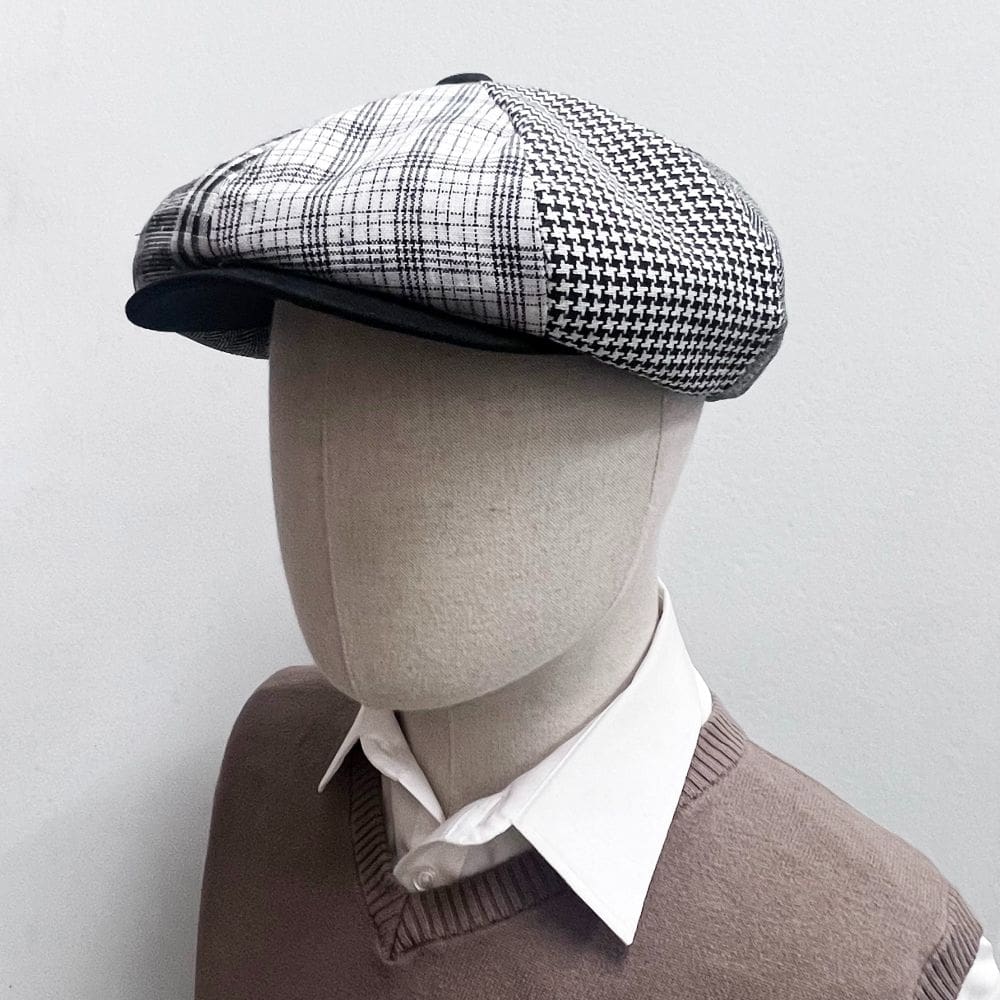 Black Patch Linen Apple Newsboy Cap