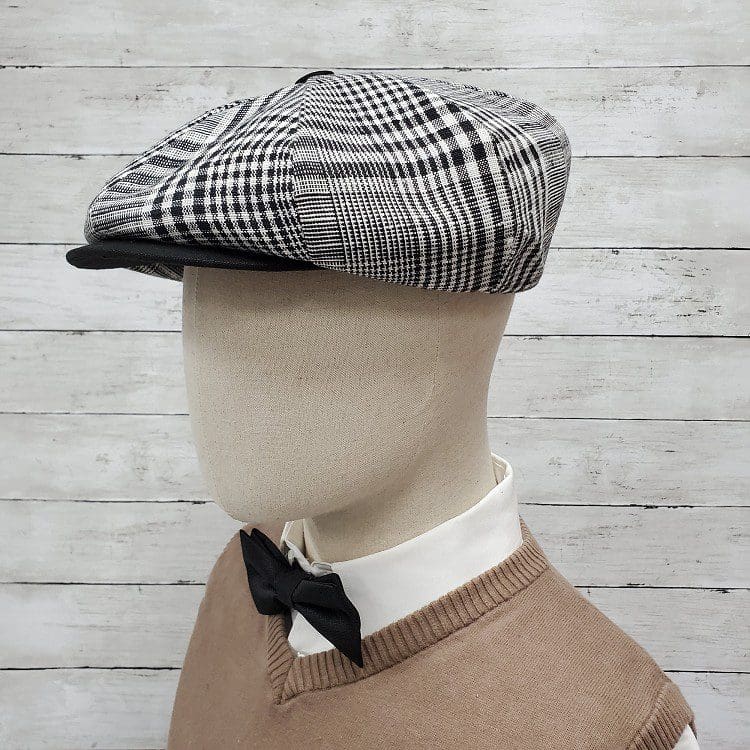Black Plaid Linen Apple Newsboy Cap